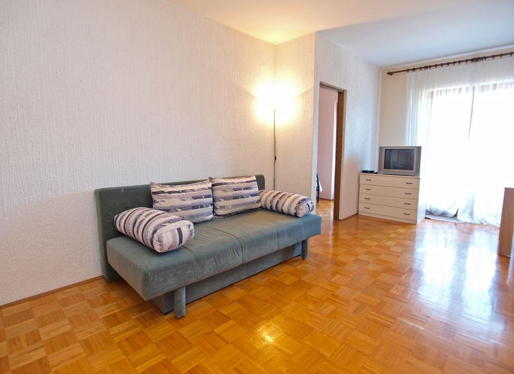 Apartments Dubravka 1315 Vrsar Exterior photo